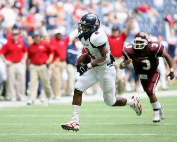 法国3比1胜北爱尔兰，迈尼昂拉比奥特首发（配图示意）